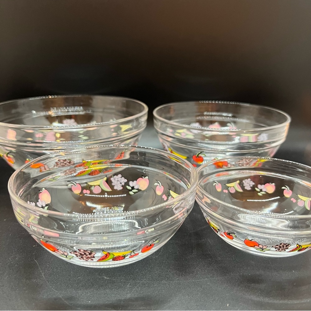 Imperial Glass Nesting Prep Bowls Fruit Design Vintage 1970s -set of 4